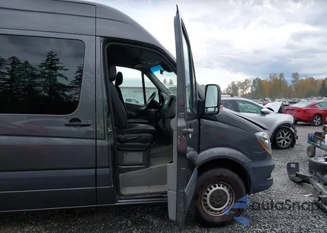 2017 Mercedes-Benz Sprinter 2500 Standard Roof V6 from USA, damaged, VIN WDZPE7CD1HP574519